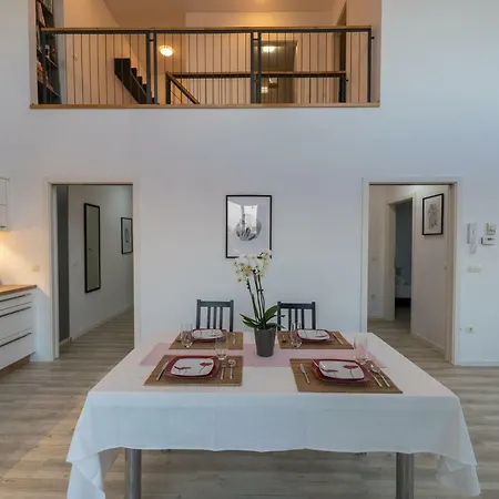 Penthouse Bled Apartament *