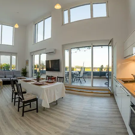 Penthouse Bled Apartament *